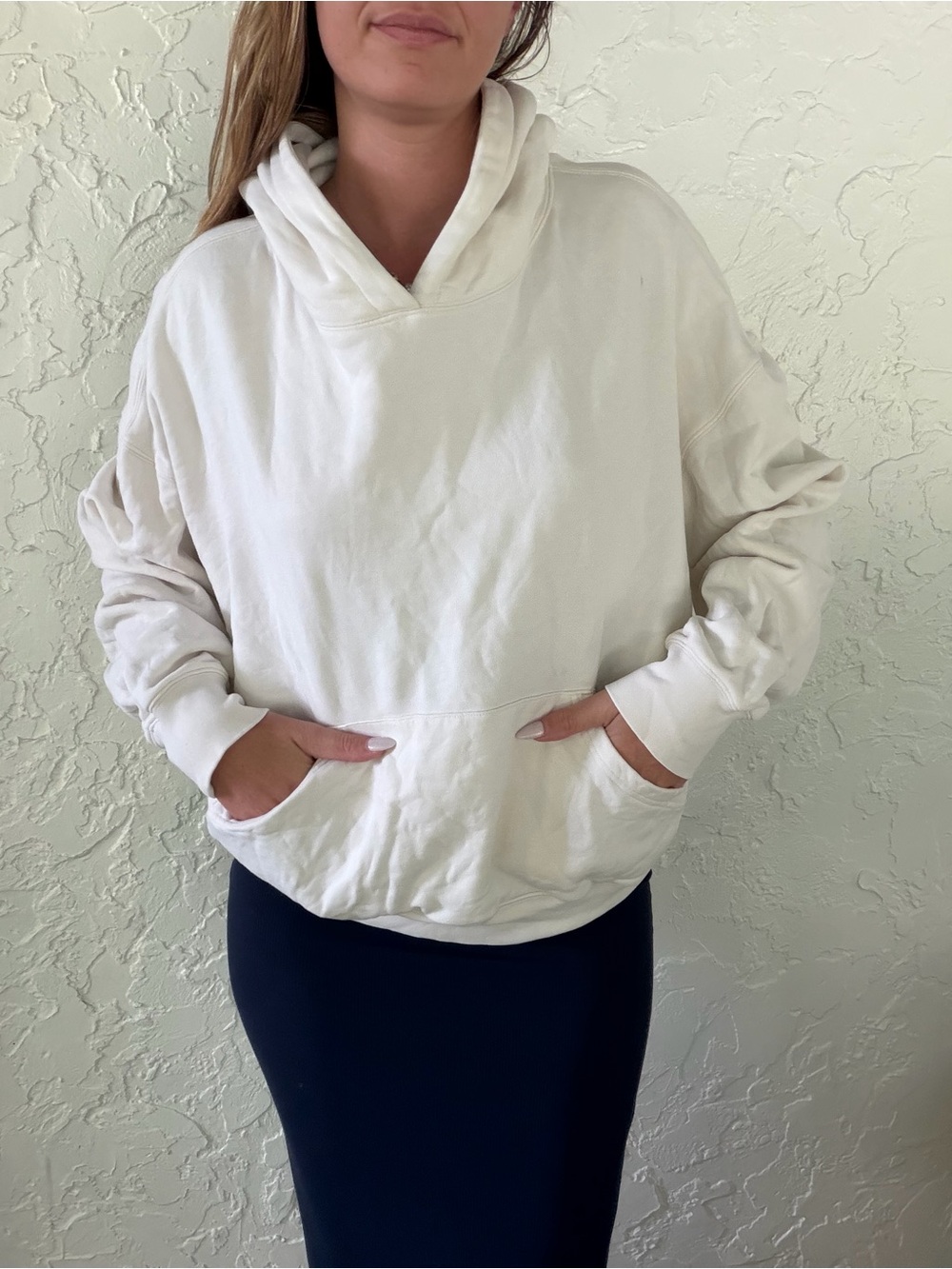 WeWoreWhat Cream Pullover Hoodie with Front Pocket
